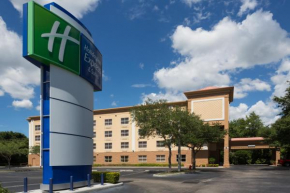 Гостиница Holiday Inn Express Hotel & Suites Plant City, an IHG Hotel  Плант Сити